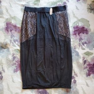 Victoria's Secret Black & Nude Sheer Slip Bundle